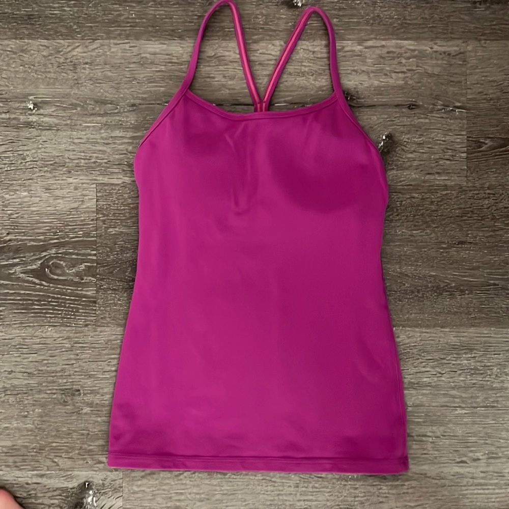 Lululemon tank